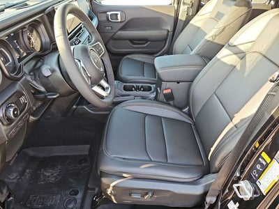 2025 Jeep Wrangler WRANGLER 4-DOOR SAHARA