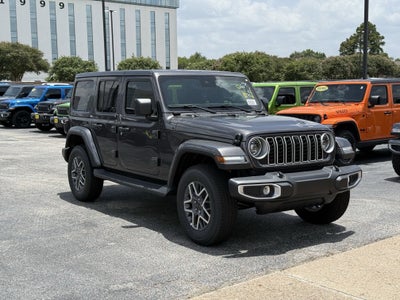 2025 Jeep Wrangler WRANGLER 4-DOOR SAHARA