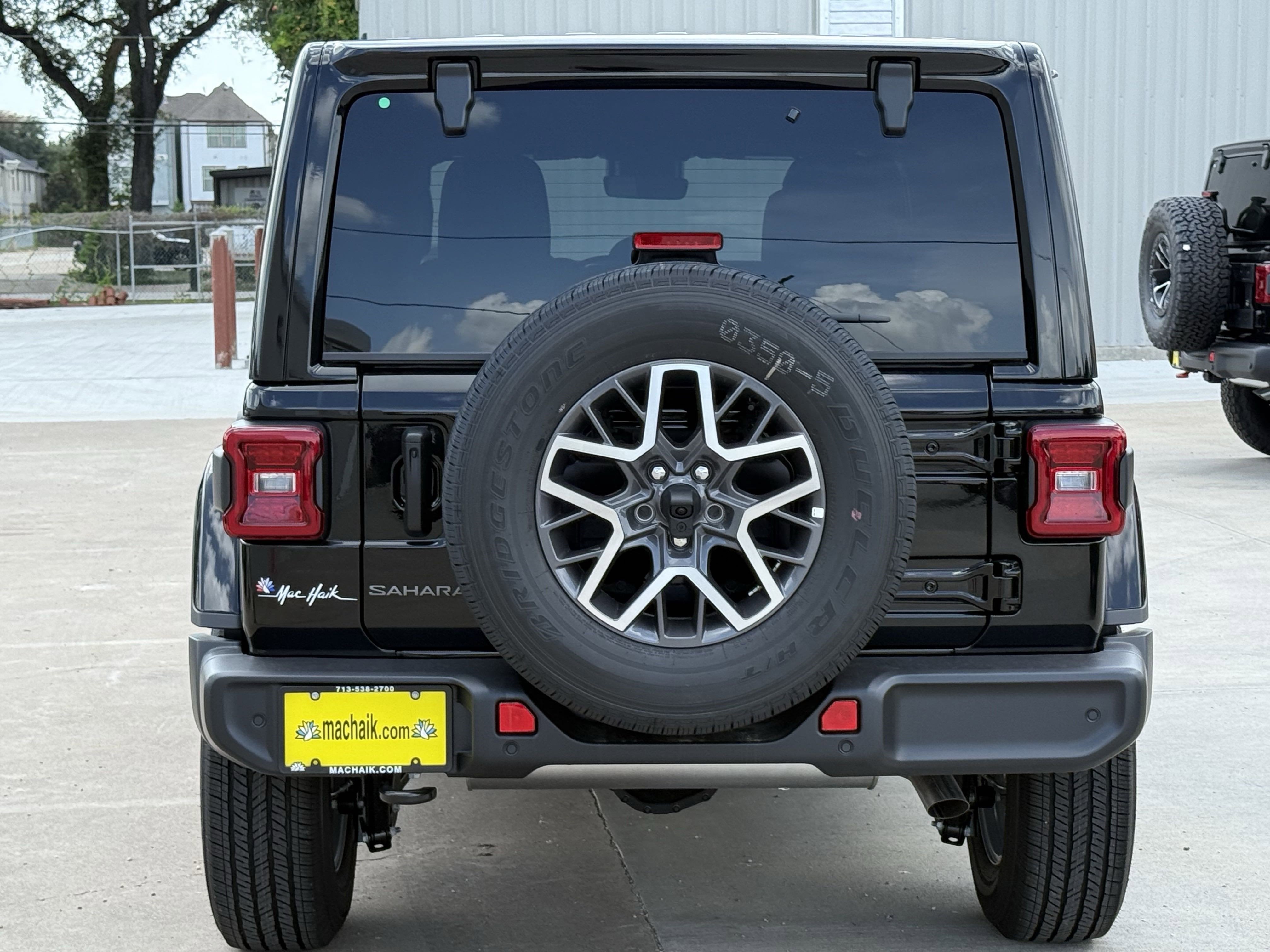 2025 Jeep Wrangler WRANGLER 4-DOOR SAHARA