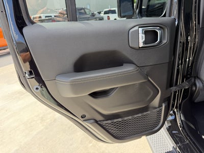 2025 Jeep Wrangler WRANGLER 4-DOOR SAHARA