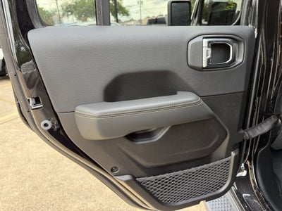 2025 Jeep Wrangler WRANGLER 4-DOOR SAHARA