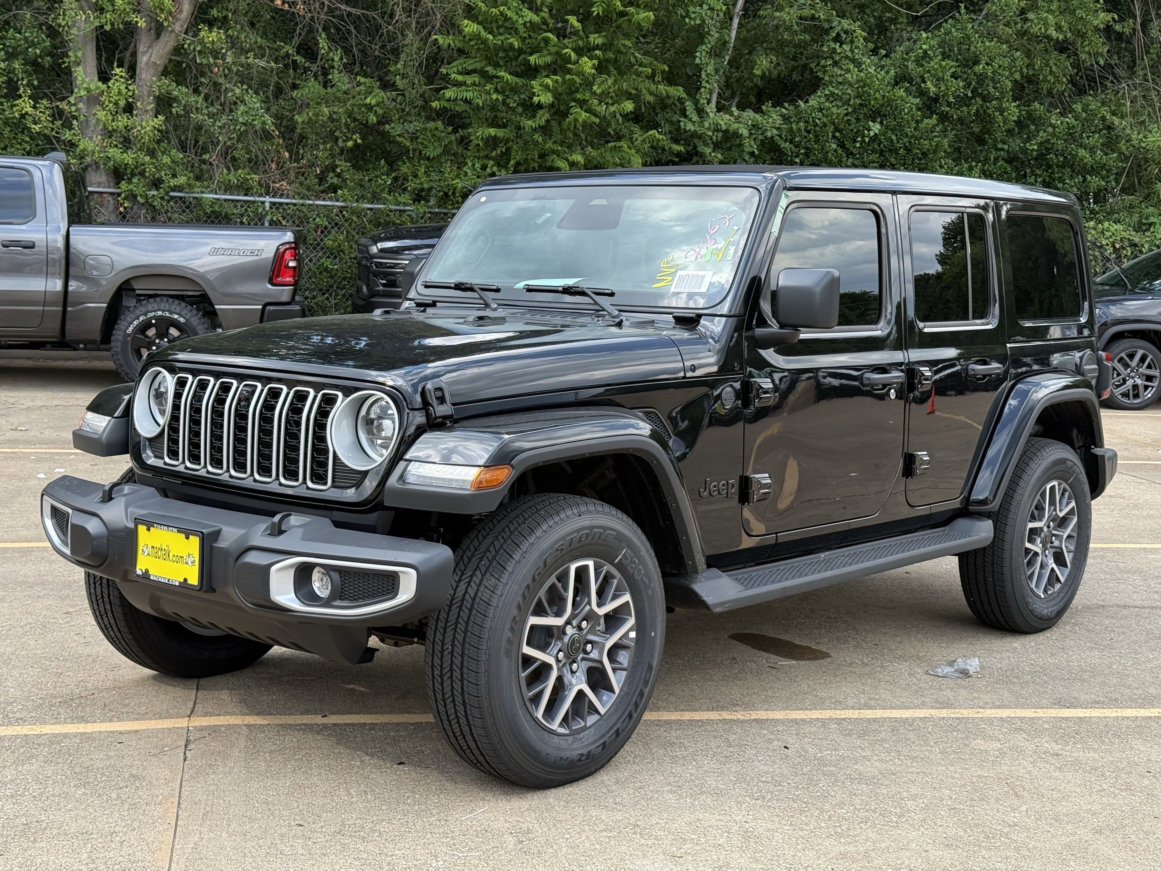 2025 Jeep Wrangler WRANGLER 4-DOOR SAHARA