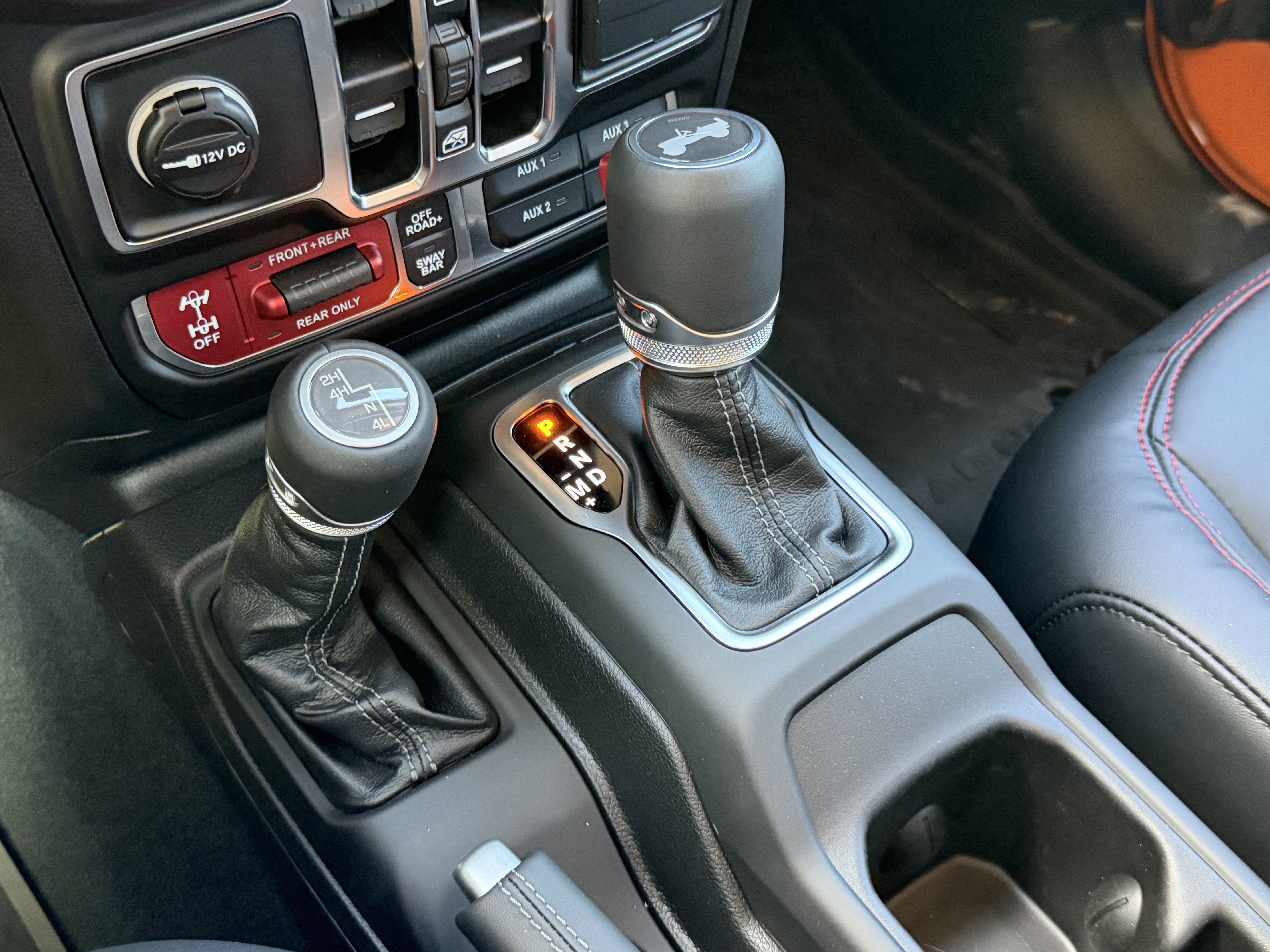 2025 Jeep Wrangler 4-Door Rubicon - Photo 25