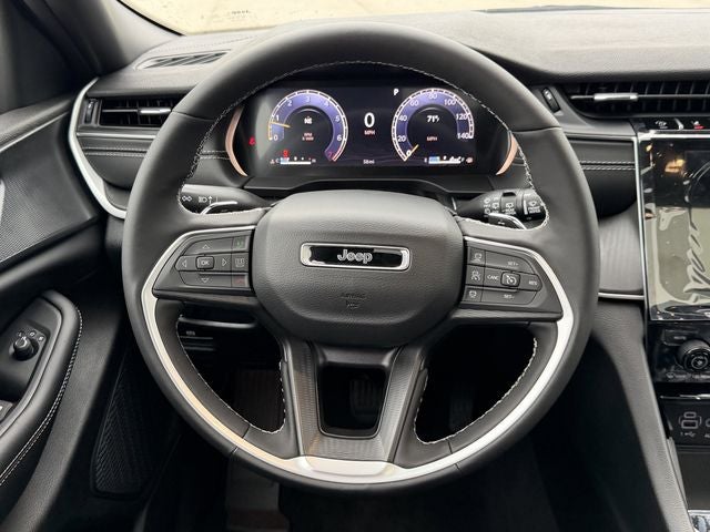 2026 Jeep Grand Cherokee GRAND CHEROKEE LAREDO X 4X2