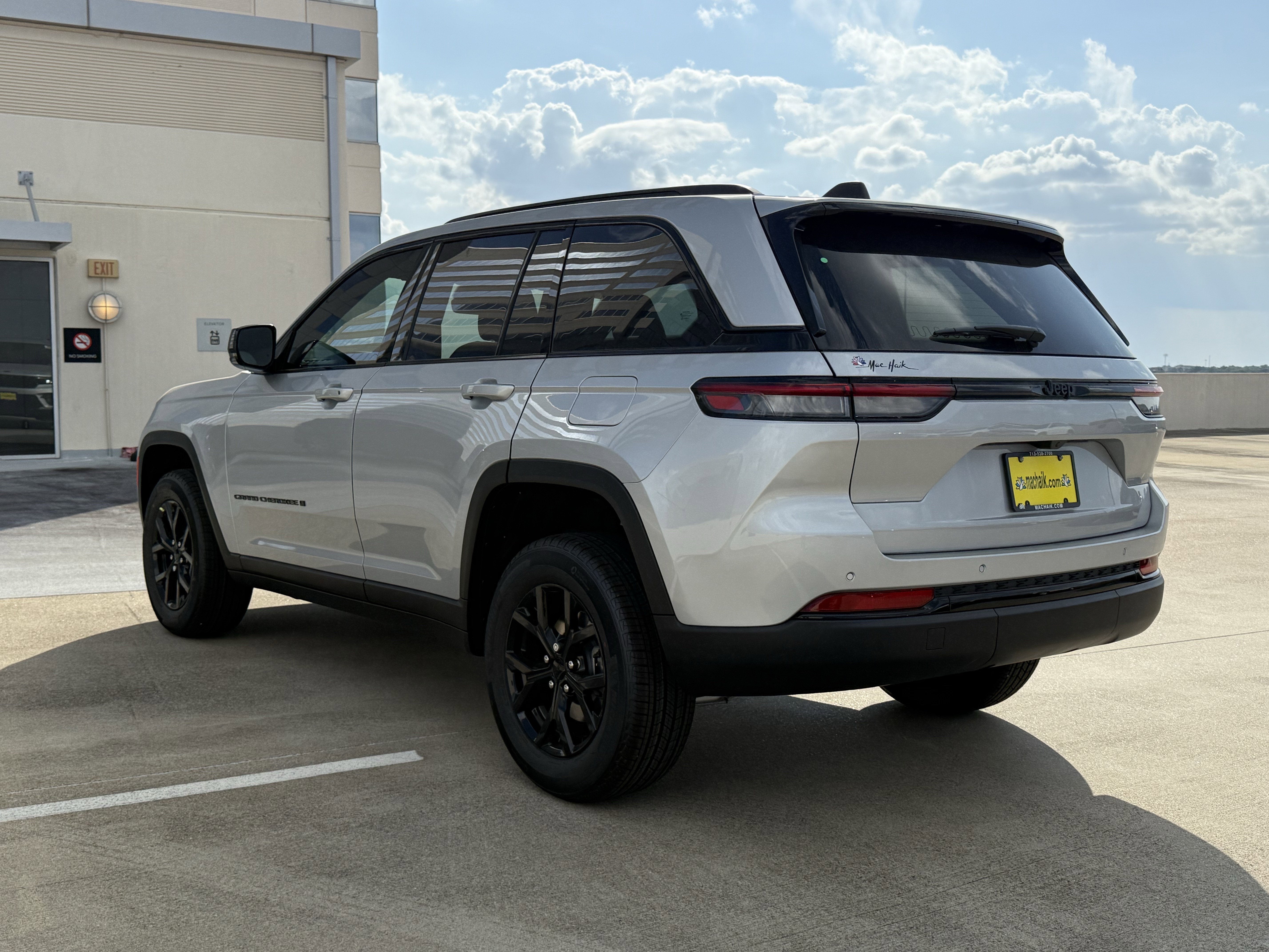 2025 Jeep Grand Cherokee GRAND CHEROKEE ALTITUDE X 4X2