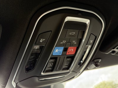 2025 Jeep Grand Cherokee GRAND CHEROKEE LAREDO X 4X2