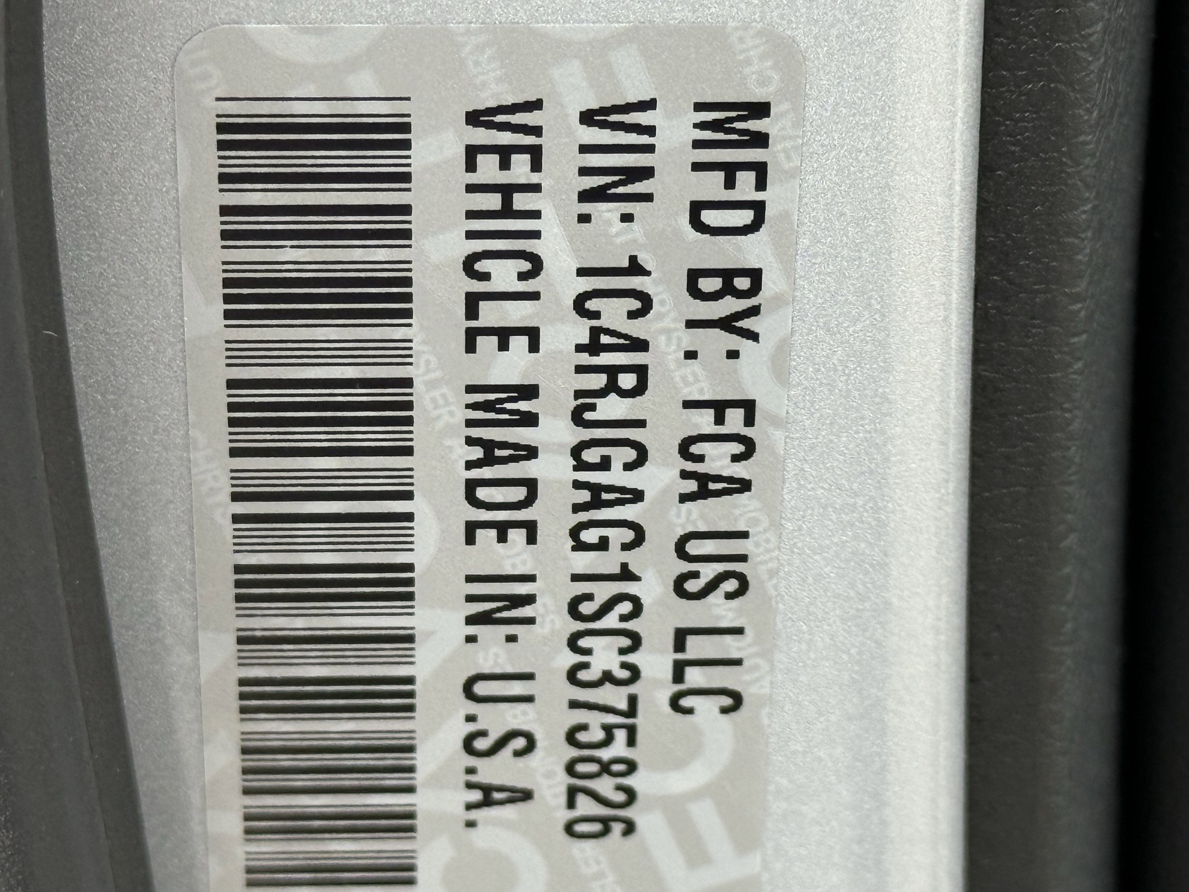 2025 Jeep Grand Cherokee GRAND CHEROKEE LAREDO X 4X2