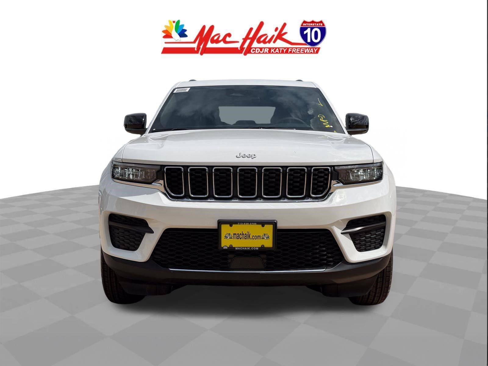 2026 Jeep Grand Cherokee Laredo