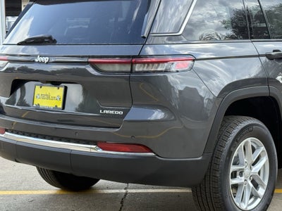 2025 Jeep Grand Cherokee GRAND CHEROKEE LAREDO X 4X2