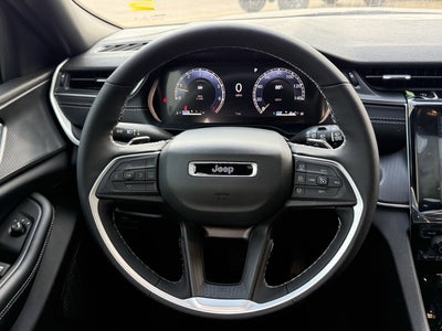 2025 Jeep Grand Cherokee GRAND CHEROKEE LAREDO X 4X2