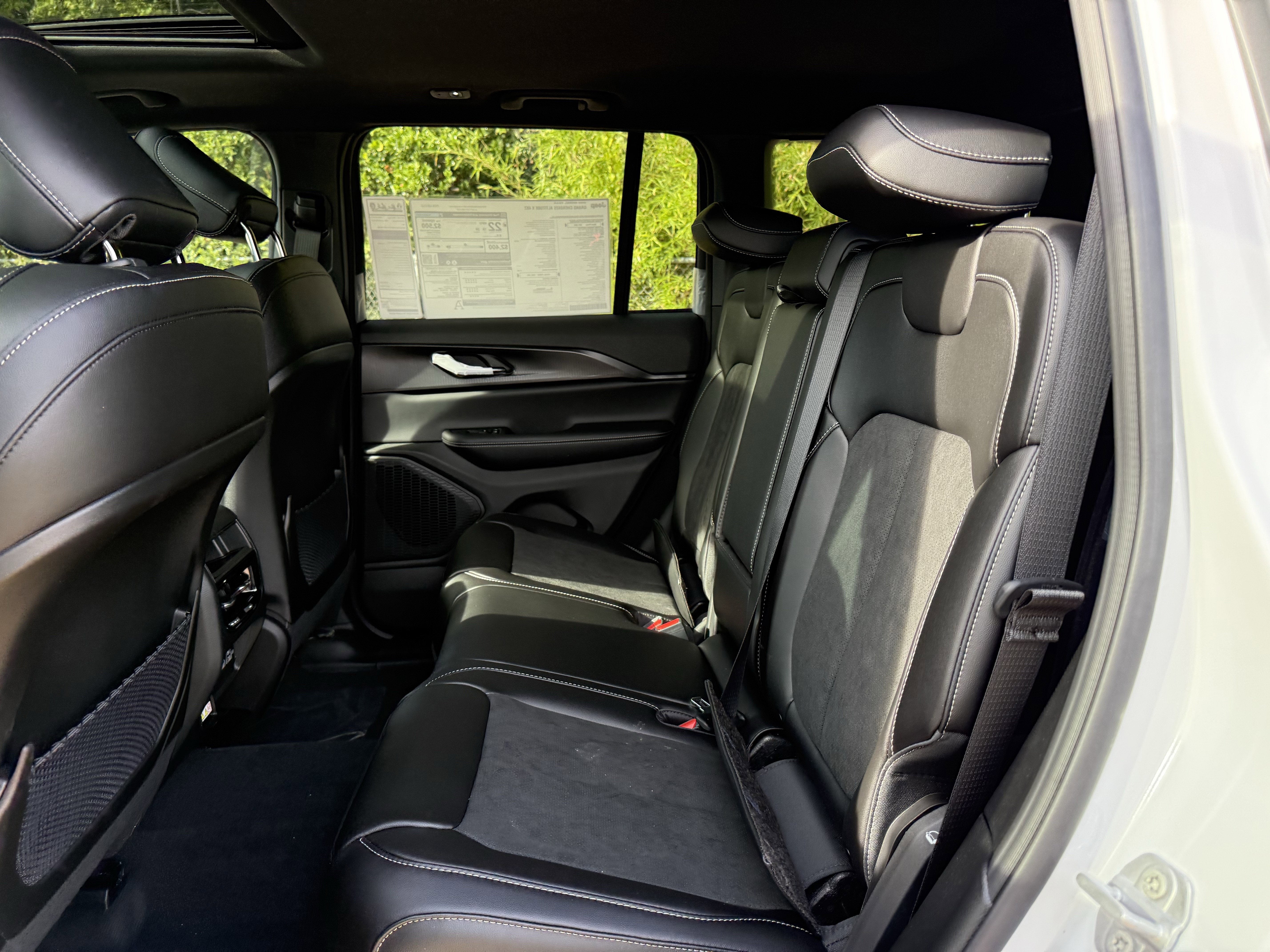 2025 Jeep Grand Cherokee GRAND CHEROKEE ALTITUDE X 4X2