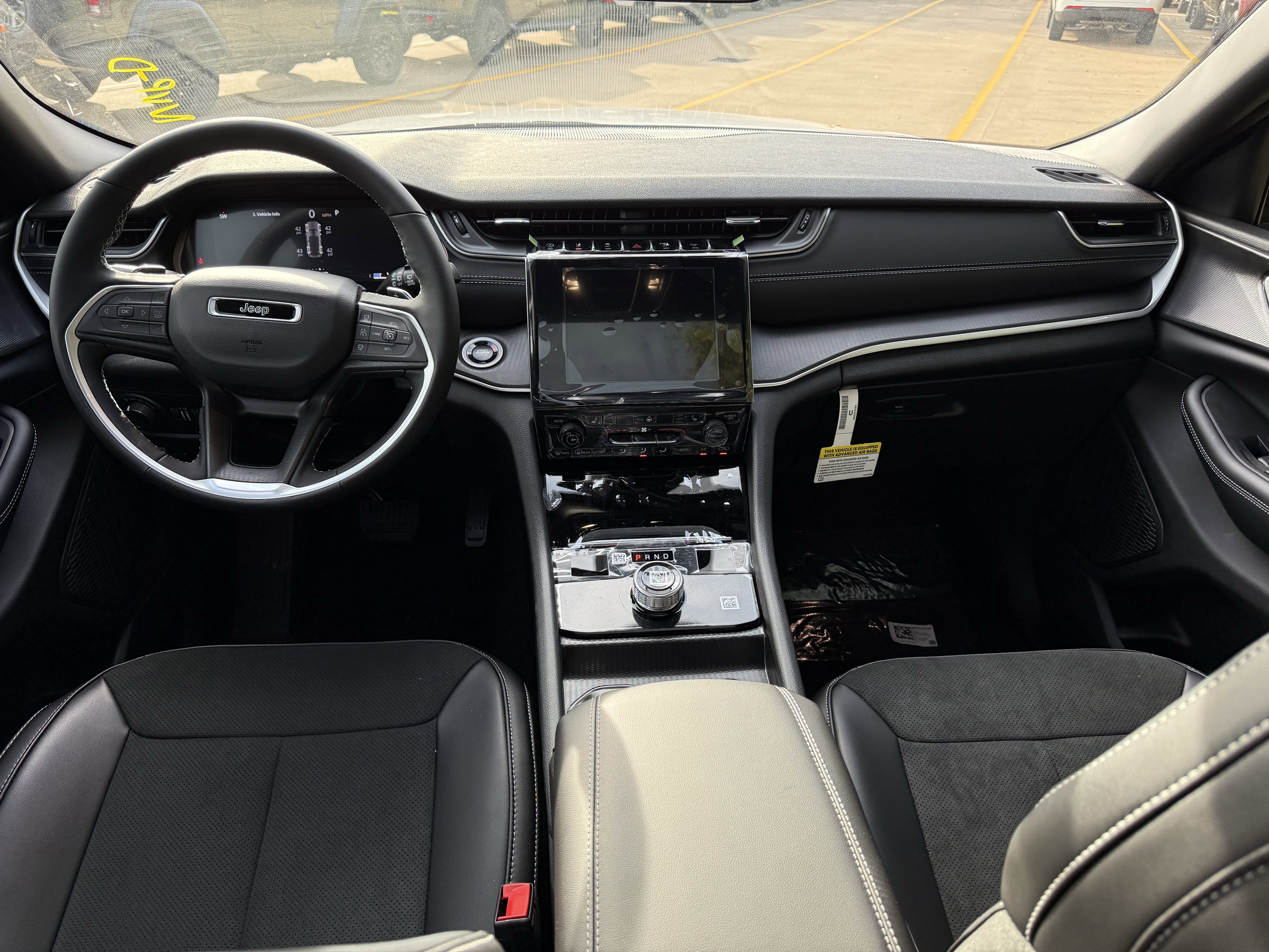 2025 Jeep Grand Cherokee GRAND CHEROKEE ALTITUDE X 4X2