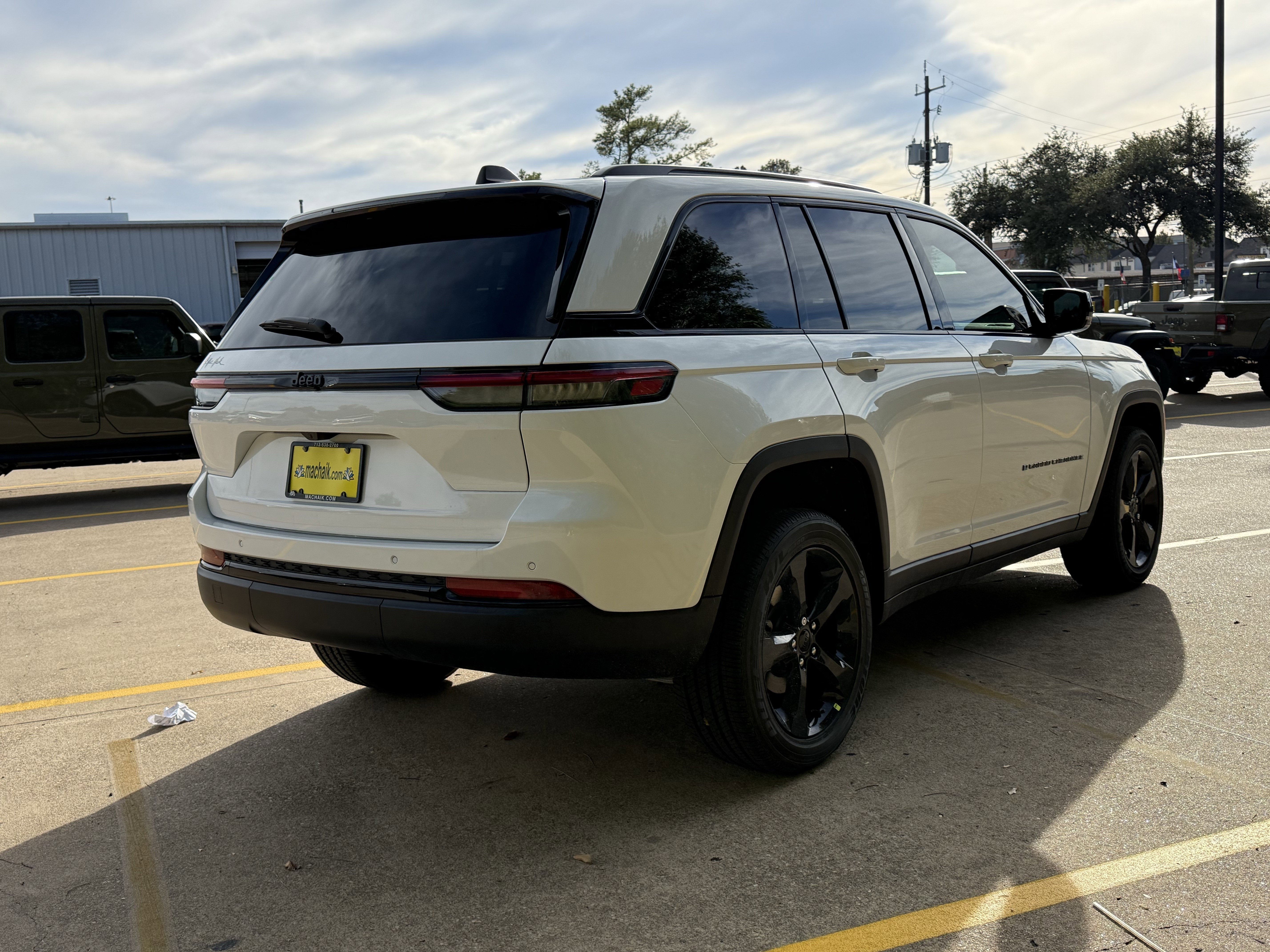 2025 Jeep Grand Cherokee GRAND CHEROKEE ALTITUDE X 4X2