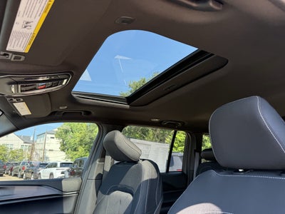 2025 Jeep Grand Cherokee GRAND CHEROKEE LAREDO X 4X2