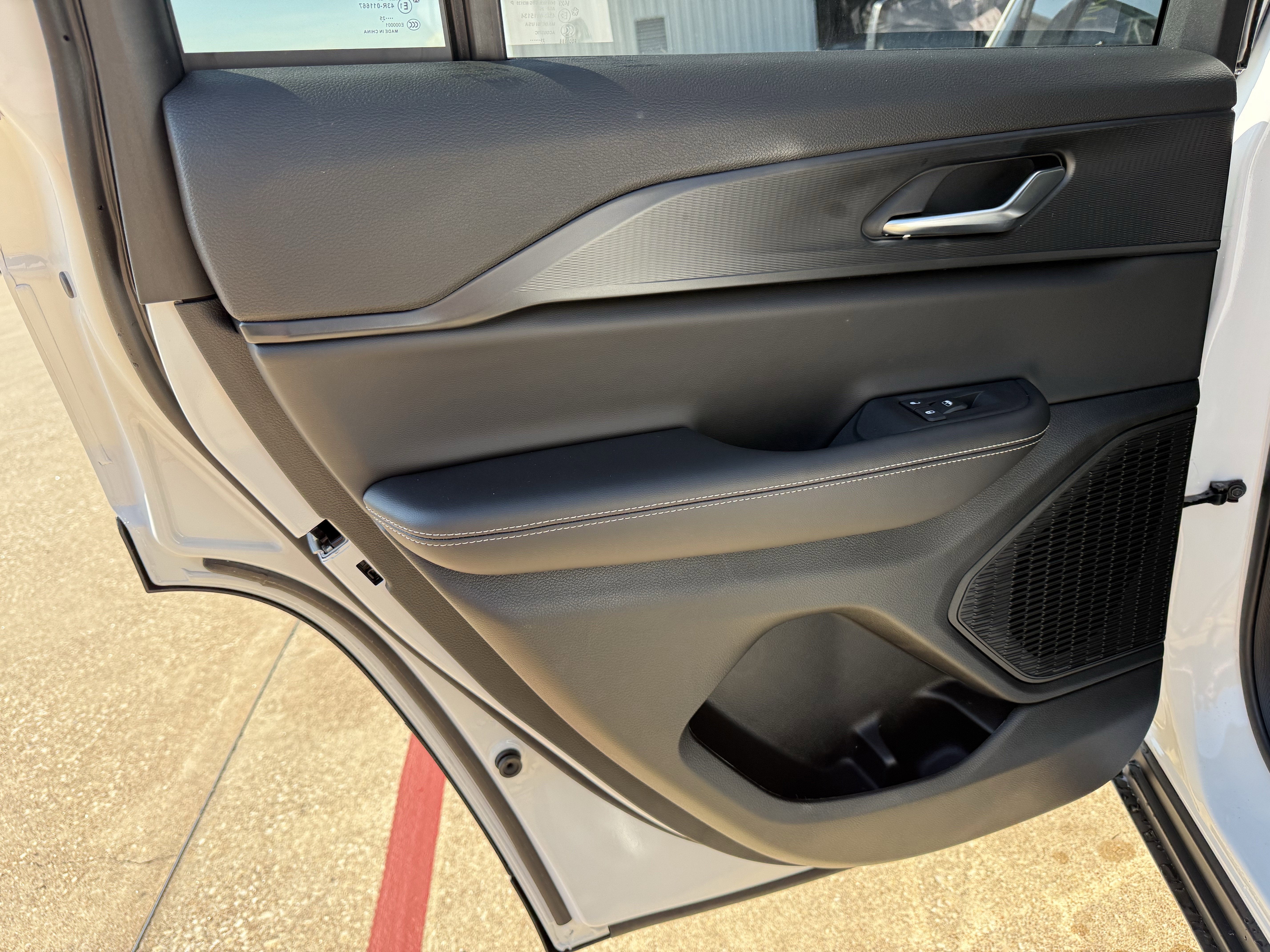 2025 Jeep Grand Cherokee GRAND CHEROKEE LAREDO X 4X2