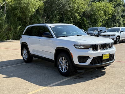 2025 Jeep Grand Cherokee GRAND CHEROKEE LAREDO X 4X2