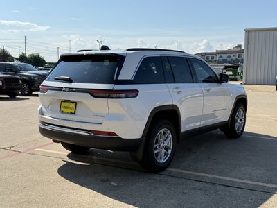 2025 Jeep Grand Cherokee GRAND CHEROKEE LAREDO X 4X2