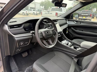 2026 Jeep Grand Cherokee GRAND CHEROKEE LAREDO X 4X2