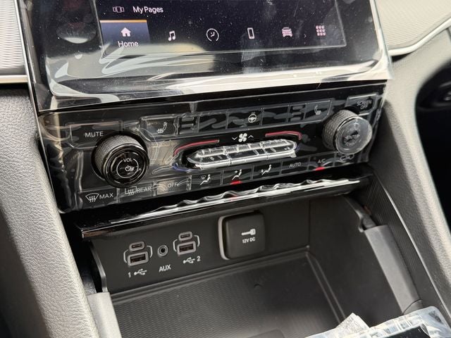 2026 Jeep Grand Cherokee GRAND CHEROKEE LAREDO X 4X2