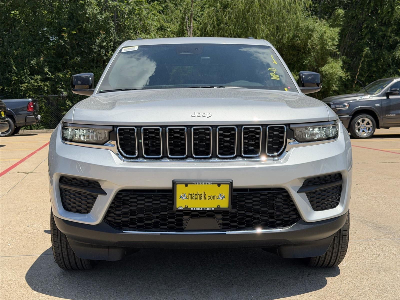 2026 Jeep Grand Cherokee GRAND CHEROKEE LAREDO 4X2