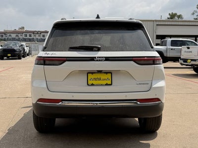 2026 Jeep Grand Cherokee GRAND CHEROKEE LAREDO X 4X2
