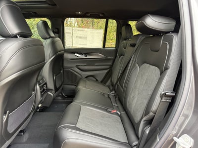 2025 Jeep Grand Cherokee GRAND CHEROKEE ALTITUDE X 4X2