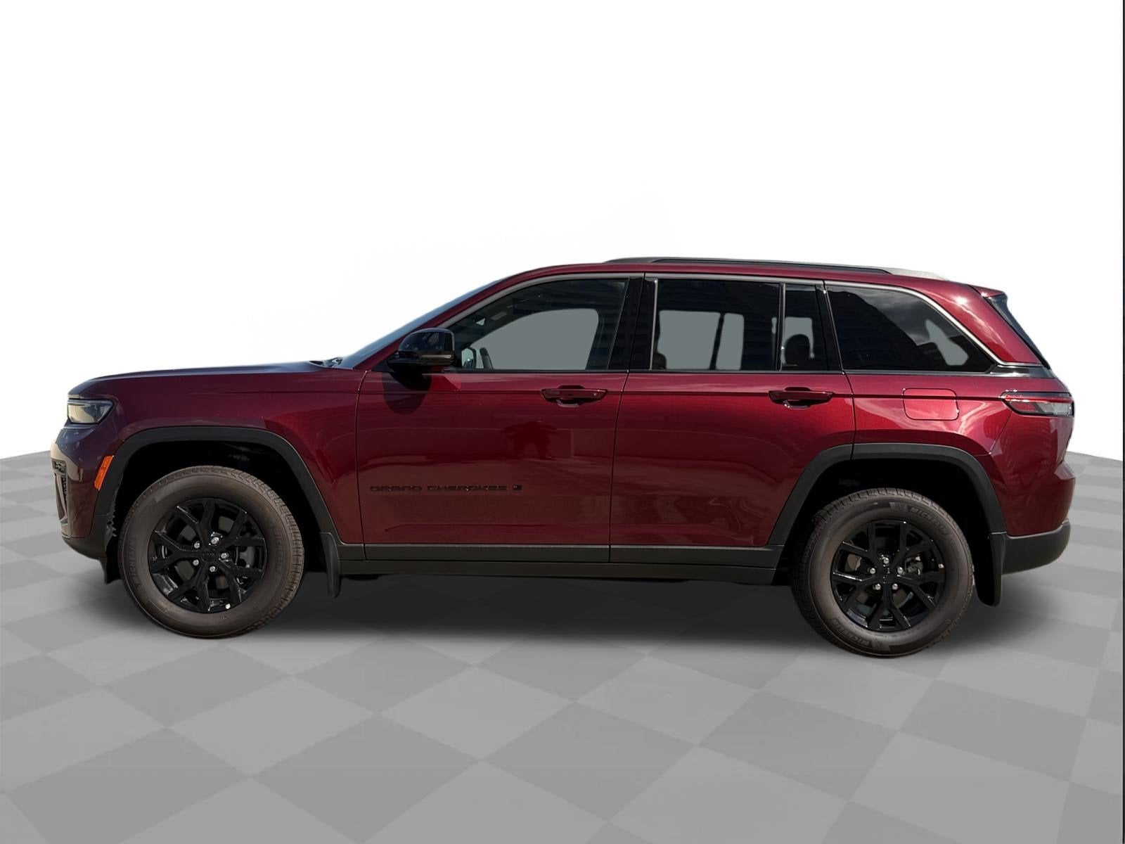 2026 Jeep Grand Cherokee Laredo Altitude
