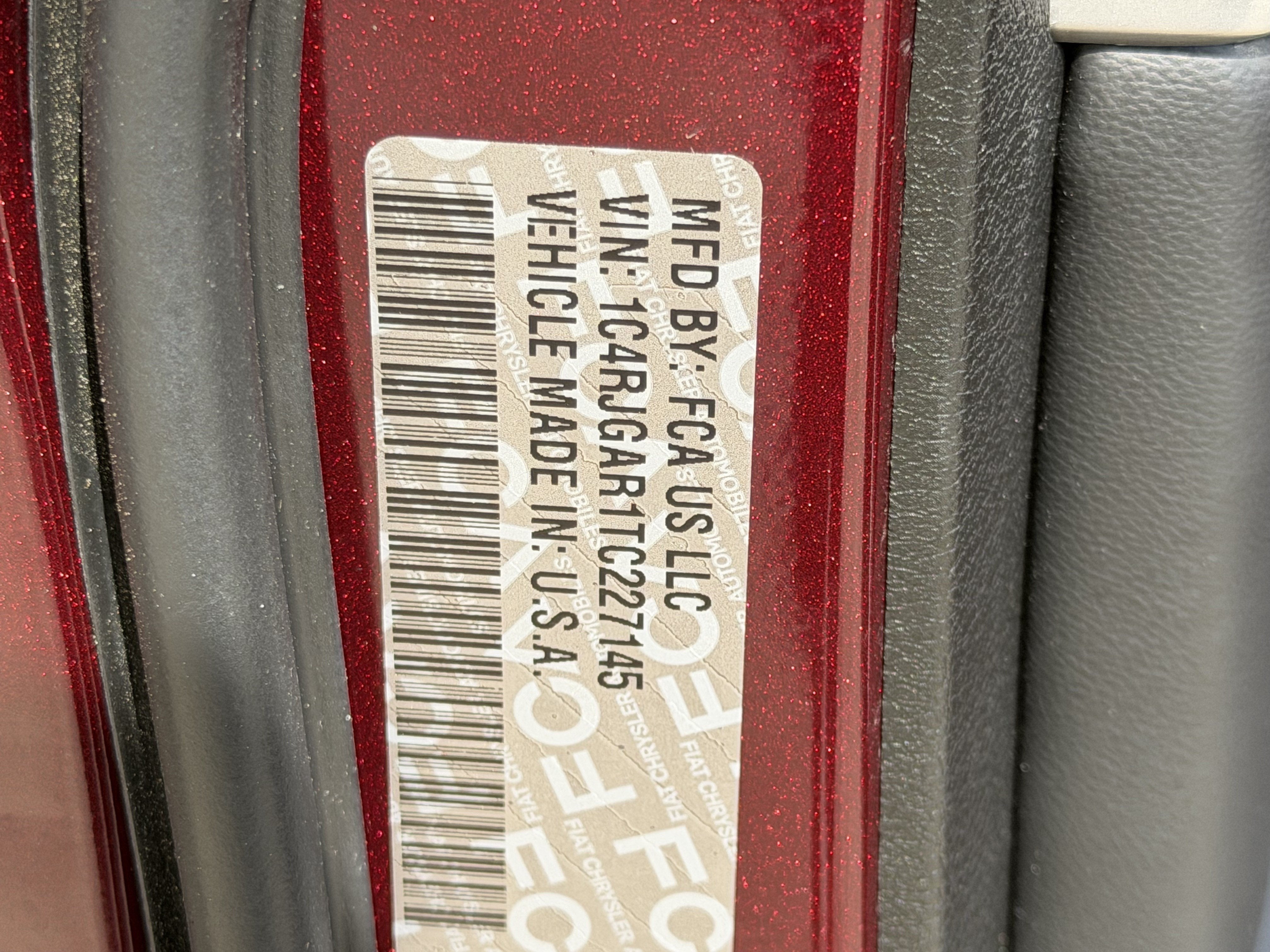 2026 Jeep Grand Cherokee Laredo Altitude