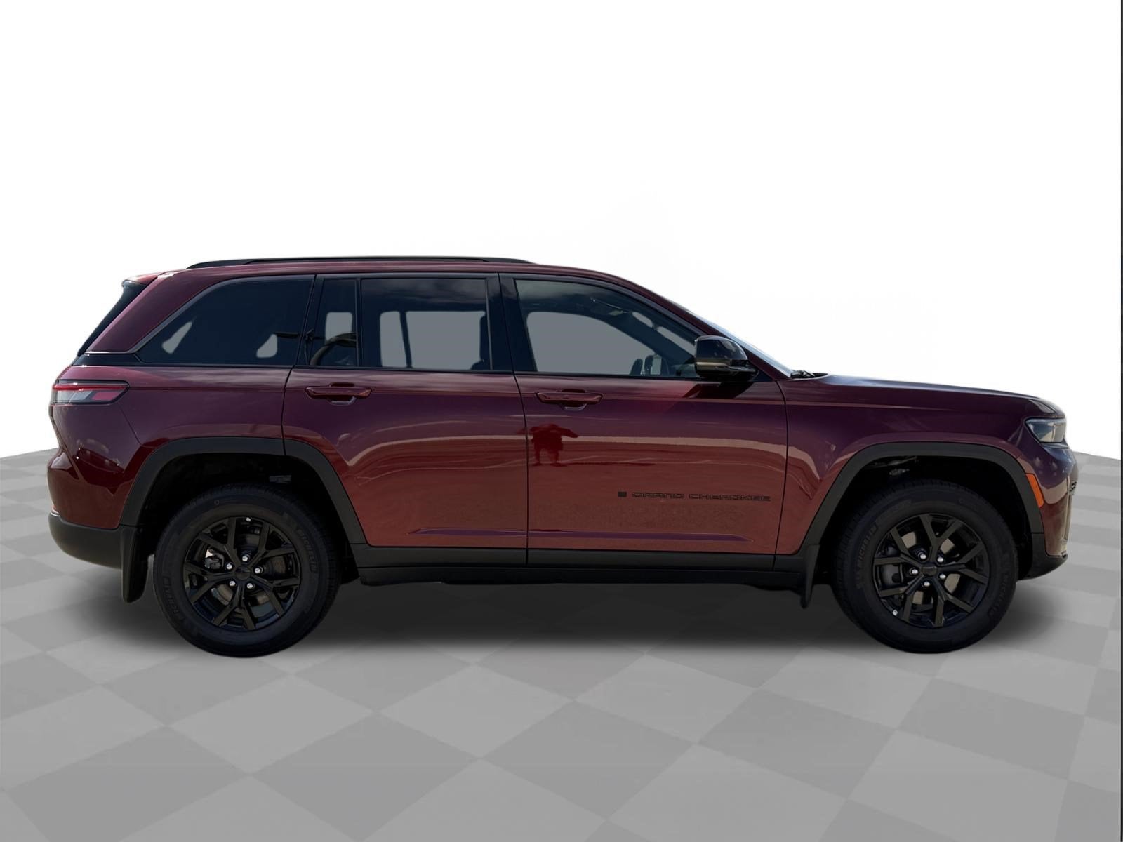 2026 Jeep Grand Cherokee Laredo Altitude