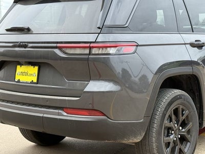 2026 Jeep Grand Cherokee GRAND CHEROKEE LAREDO ALTITUDE 4X2