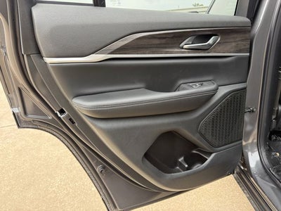 2026 Jeep Grand Cherokee GRAND CHEROKEE LAREDO ALTITUDE 4X2