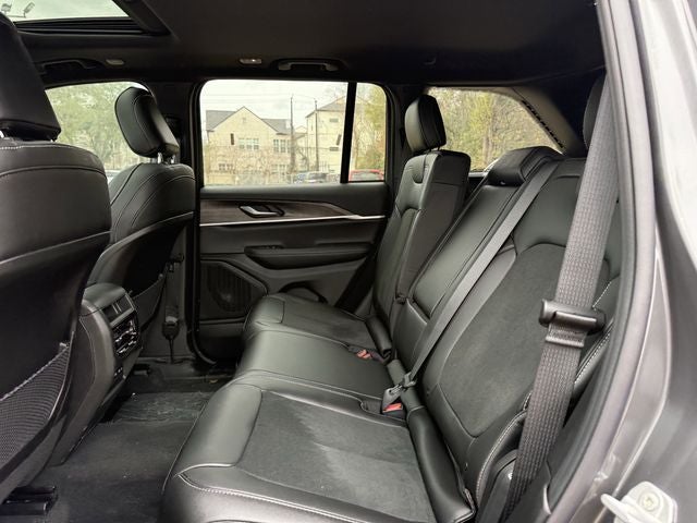 2026 Jeep Grand Cherokee GRAND CHEROKEE LAREDO ALTITUDE 4X2