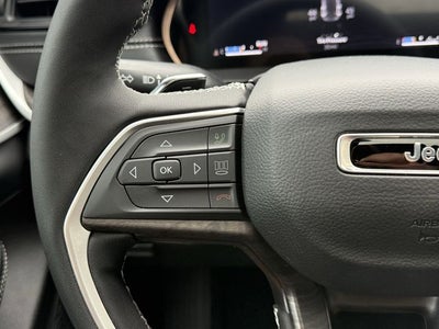 2026 Jeep Grand Cherokee GRAND CHEROKEE LAREDO ALTITUDE 4X2