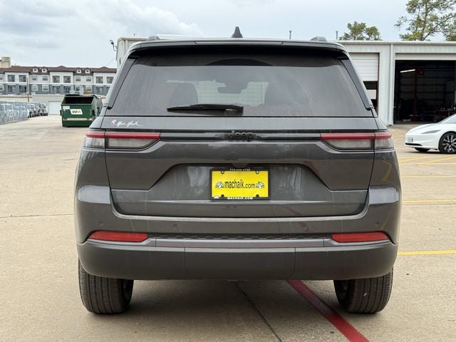 2026 Jeep Grand Cherokee GRAND CHEROKEE LAREDO ALTITUDE 4X2