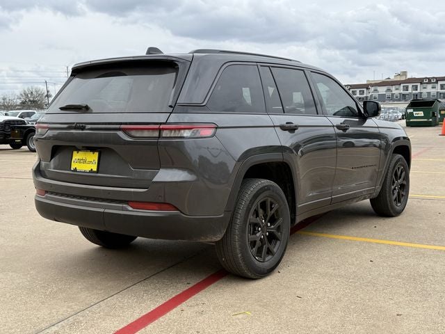 2026 Jeep Grand Cherokee GRAND CHEROKEE LAREDO ALTITUDE 4X2