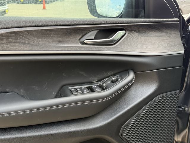 2026 Jeep Grand Cherokee GRAND CHEROKEE LAREDO ALTITUDE 4X2