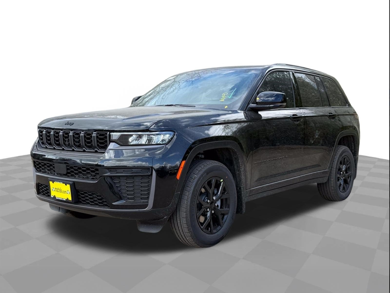 2026 Jeep Grand Cherokee Laredo Altitude