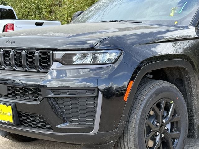 2026 Jeep Grand Cherokee GRAND CHEROKEE LAREDO ALTITUDE 4X2