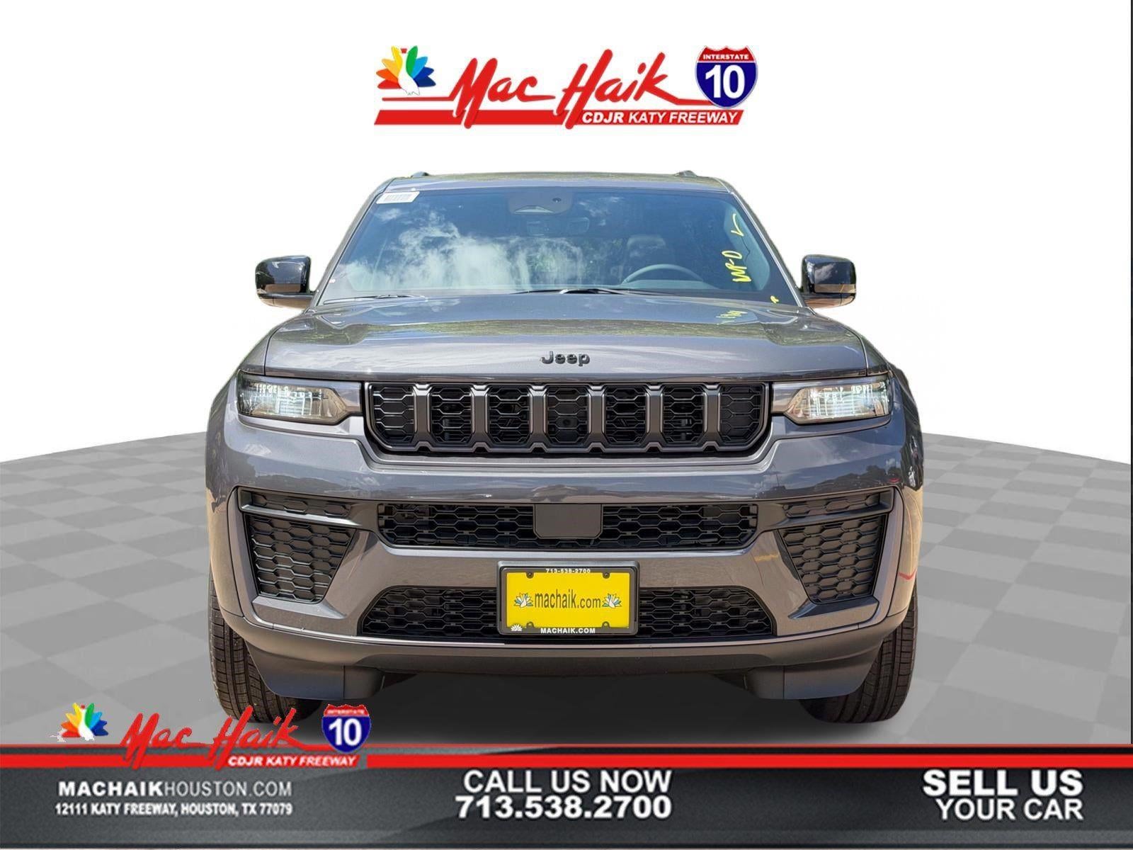 2026 Jeep Grand Cherokee Laredo Altitude
