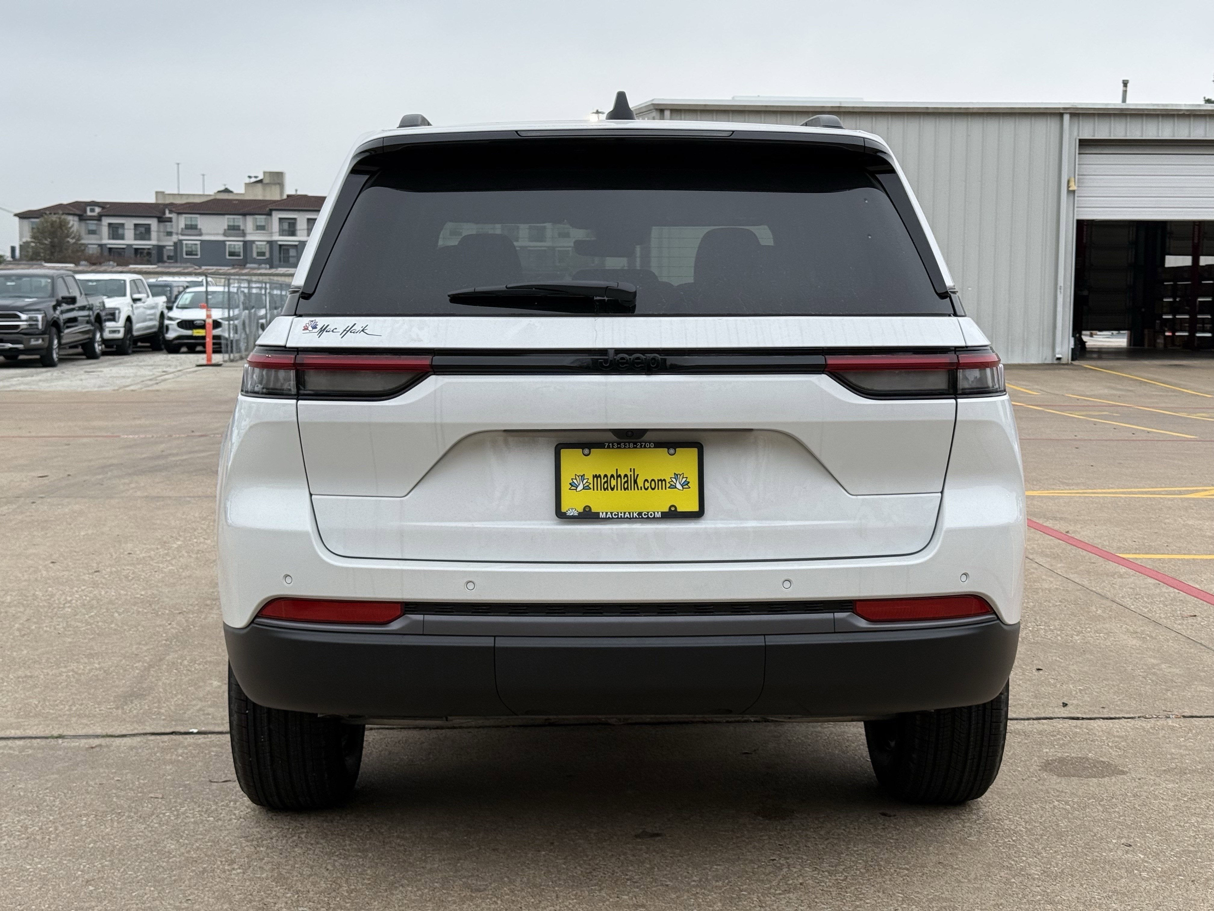 2026 Jeep Grand Cherokee GRAND CHEROKEE ALTITUDE 4X2