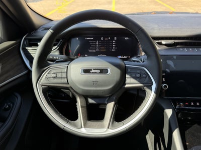 2026 Jeep Grand Cherokee GRAND CHEROKEE LAREDO ALTITUDE 4X2