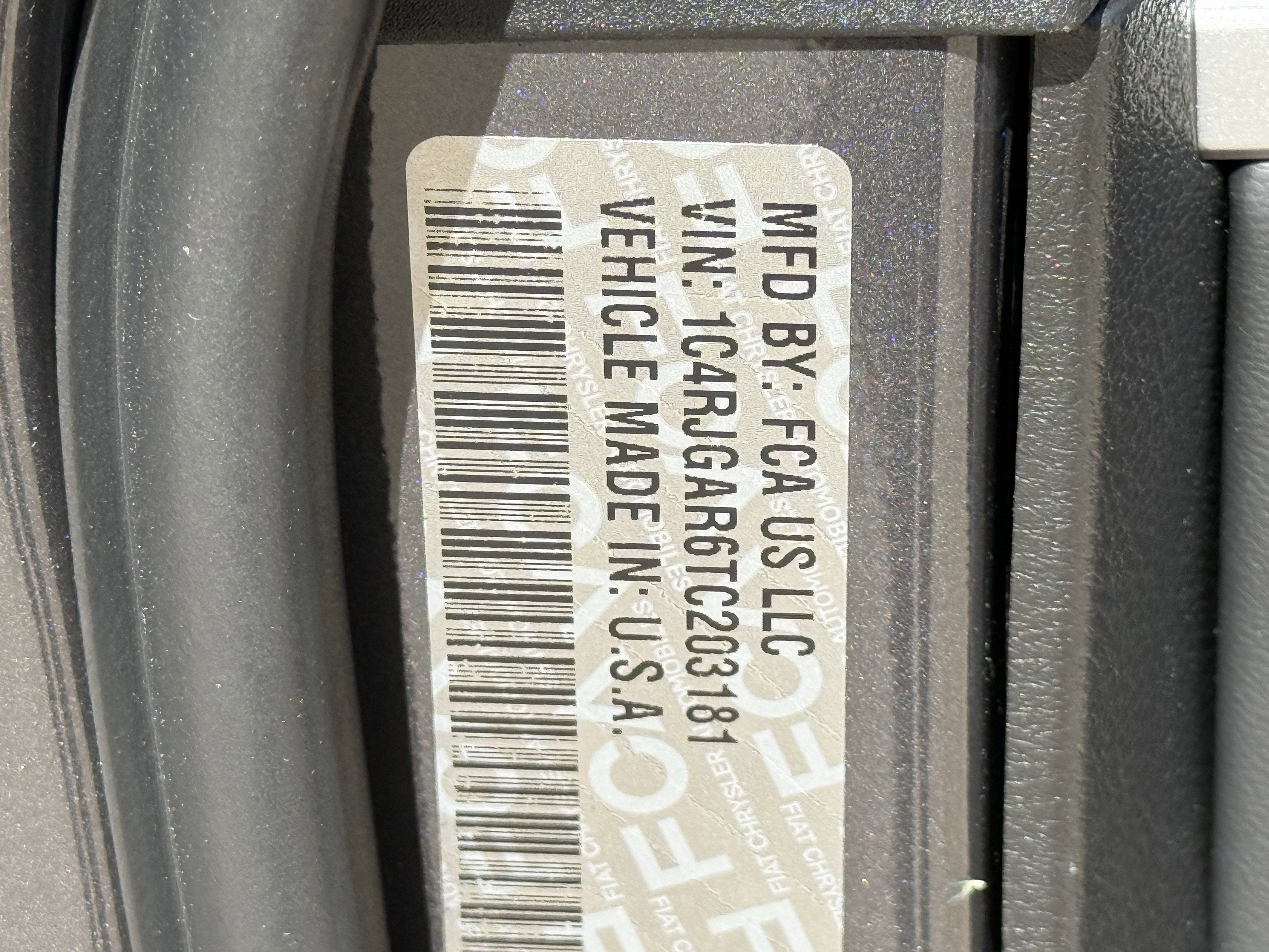 2026 Jeep Grand Cherokee GRAND CHEROKEE LAREDO ALTITUDE 4X2