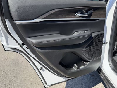 2026 Jeep Grand Cherokee GRAND CHEROKEE LAREDO ALTITUDE 4X2