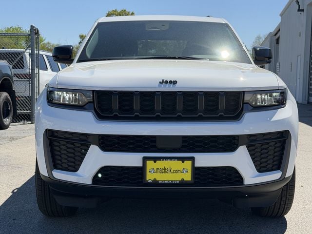 2026 Jeep Grand Cherokee GRAND CHEROKEE LAREDO ALTITUDE 4X2