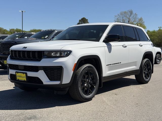2026 Jeep Grand Cherokee GRAND CHEROKEE LAREDO ALTITUDE 4X2