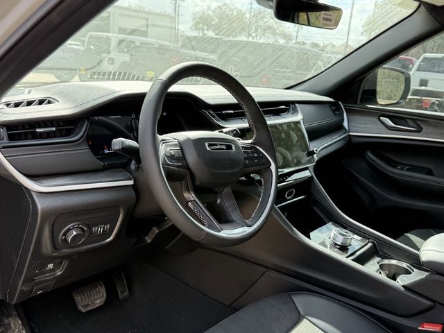 2026 Jeep Grand Cherokee GRAND CHEROKEE LAREDO ALTITUDE 4X2