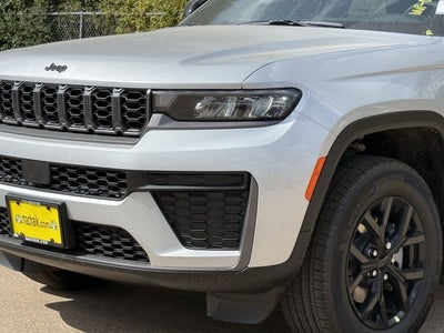 2026 Jeep Grand Cherokee GRAND CHEROKEE LAREDO ALTITUDE 4X2