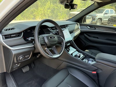 2025 Jeep Grand Cherokee GRAND CHEROKEE LIMITED 4X2