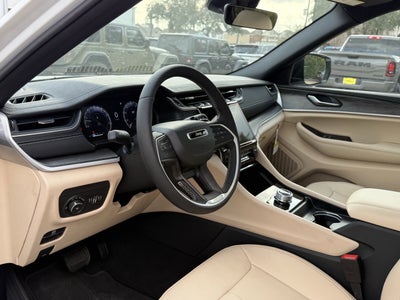 2025 Jeep Grand Cherokee GRAND CHEROKEE LIMITED 4X2