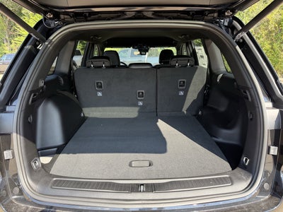 2025 Jeep Grand Cherokee GRAND CHEROKEE LIMITED 4X2